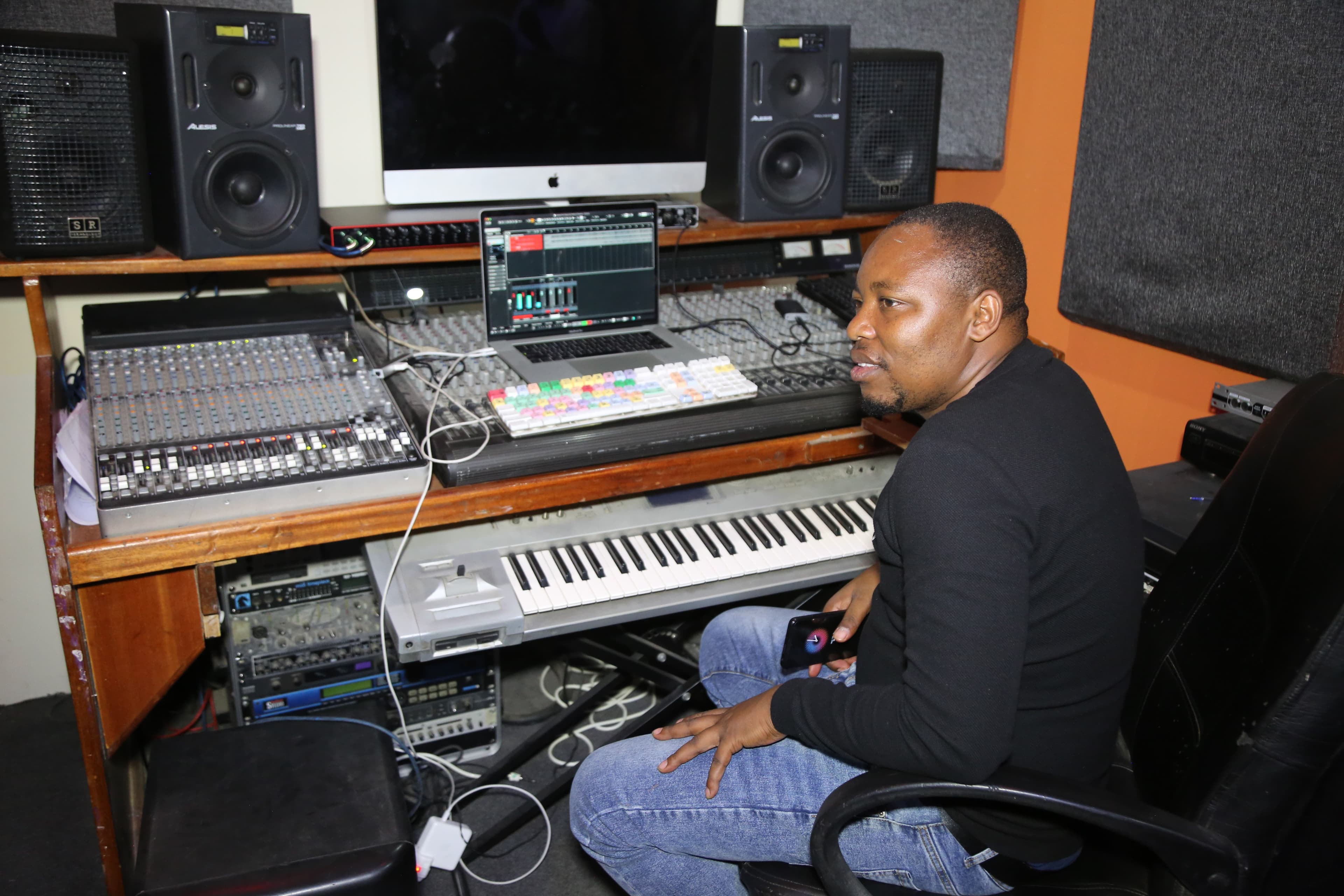 Ketebul Music Studio Interior